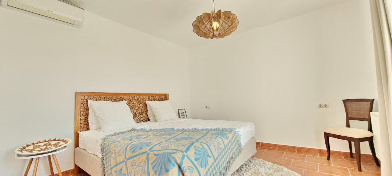 Villa Pequena Joya Solidays Морайра Экстерьер фото
